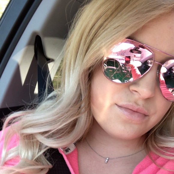 Meet your Posher, Kiley - Picture 9 of 15